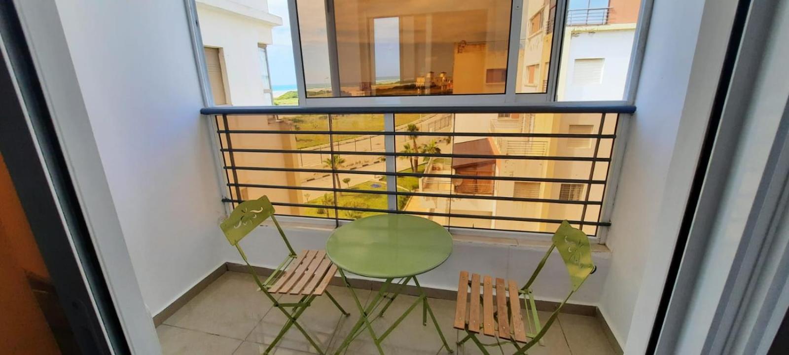 Apartment-sea-view-sand-relaxation *
